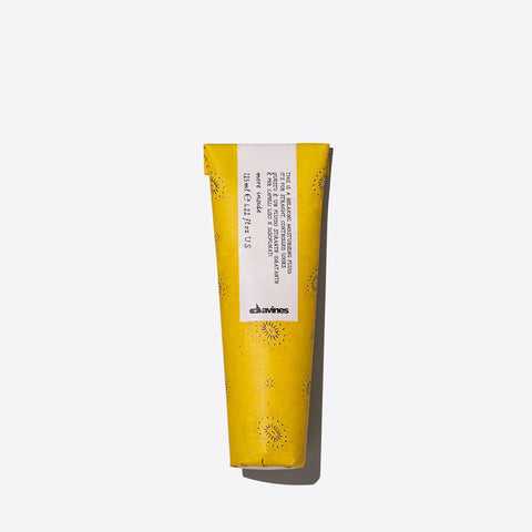 This is a Relaxing Moisturizing Fluid 125ml